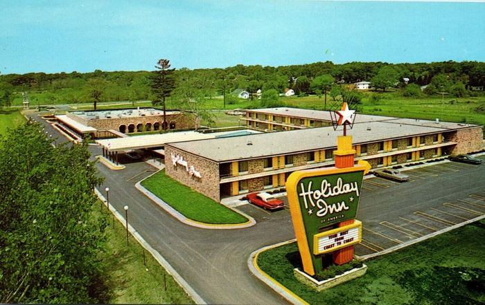 Holiday Inn - Muskegon Holiday Inn